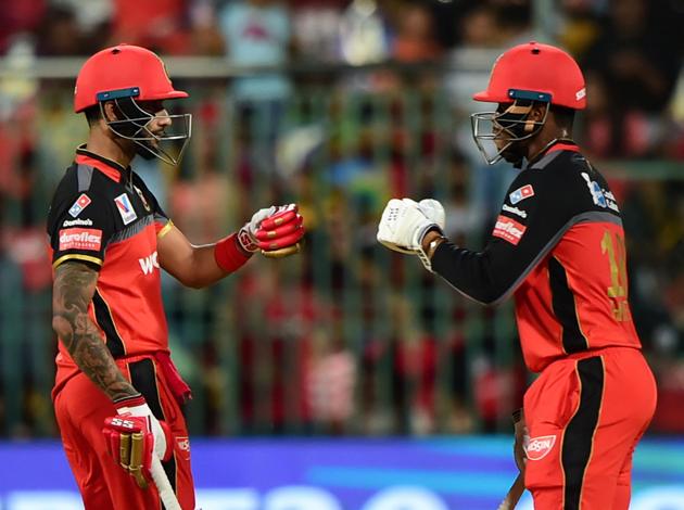 Shimron Hetmyer and Gurkeerat Singh Mann brought RCB back into the game and put their team in the driver’s seat with a 144-run partnership. (PTI) Shimron Hetmyer and Gurkeerat Singh Mann brought RCB back into the game and put their team in the driver’s seat with a 144-run partnership. (PTI)
