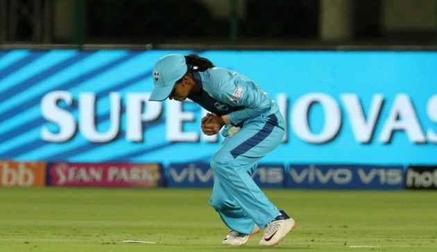 Jemimah Rodrigues takes a catch to dismiss Suzie Bates for one run in the second over. (Twitter)