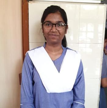 Poorti Srivastava student of Lucknow Public School is a joint third rank holder. (HT Photo)