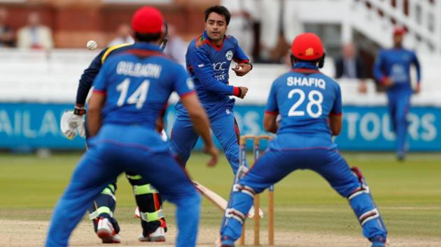 Afghanistan's Rashid Khan attempts to run out MCC's Shivnarine Chanderpaul. (Action Images via Reuters) Afghanistan's Rashid Khan attempts to run out MCC's Shivnarine Chanderpaul. (Action Images via Reuters)