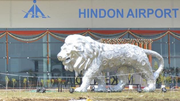 The district administration of Uttar Pradesh’s Ghaziabad has sent a draft proposal to the state government to purchase land to make the civil terminal at Sikandarpur near the Hindon airbase a permanent terminal (Sakib Ali /HT Photo) The district administration of Uttar Pradesh’s Ghaziabad has sent a draft proposal to the state government to purchase land to make the civil terminal at Sikandarpur near the Hindon airbase a permanent terminal (Sakib Ali /HT Photo)