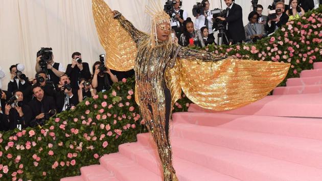 US actor Billy Porter arrives for the 2019 Met Gala at the Metropolitan Museum of Art on May 6, 2019, in New York. - The Gala raises money for the Metropolitan Museum of Art’s Costume Institute. The Gala's 2019 theme is “Camp: Notes on Fashion" inspired by Susan Sontag's 1964 essay "Notes on Camp". (Photo by ANGELA WEISS / AFP)(AFP)