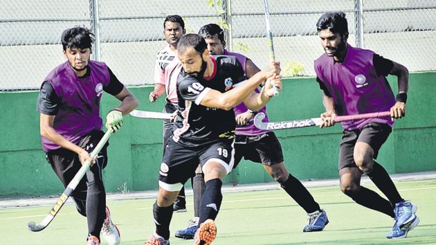 Ambedkar hockey in Pune: Team coordination helps Income ...
