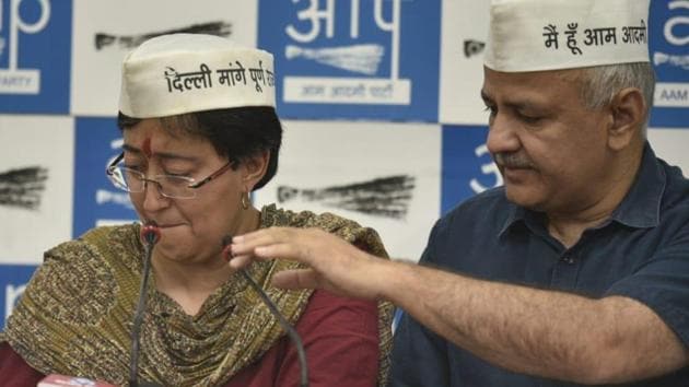 AAP’s East Delhi candidate Atishi and Delhi deputy CM Manish Sisodia at a press conference in New Delhi on Thursday. (Biplov Bhuyan/HT photo) AAP’s East Delhi candidate Atishi and Delhi deputy CM Manish Sisodia at a press conference in New Delhi on Thursday. (Biplov Bhuyan/HT photo)