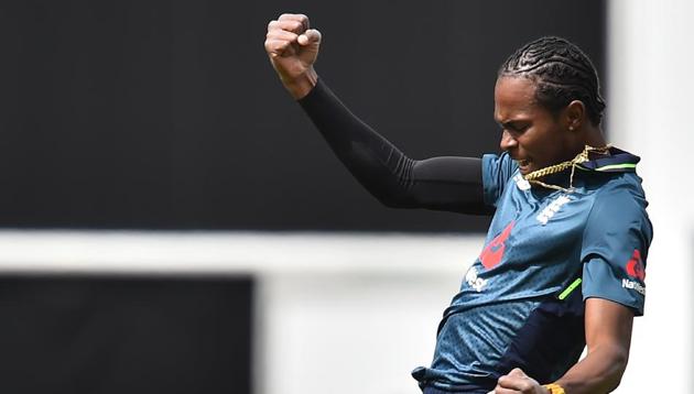 England's Jofra Archer celebrates the wicket of Pakistan's Fakhar Zaman during the first One Day International (ODI) cricket match between England and Pakistan(AFP)