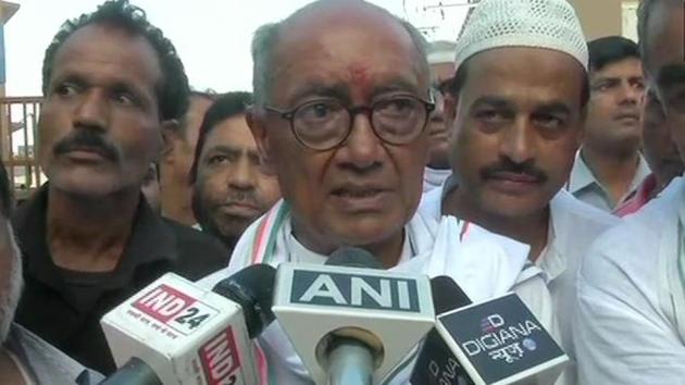 Congress’s Bhopal candidate and a former chief minister of Madhya Pradesh Digvijaya Singh expressed regret as he could not travel to Rajgarh to vote in the sixth phase of the ongoing Lok Sabha polls on Sunday.(ANI/twitter)