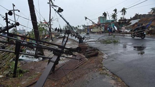 Cyclone Fani knocked down almost all the VHF antennae at all police stations in Puri except the one in Town police station that miraculously survived the 250 kmph winds.(REUTERS PHOTO)