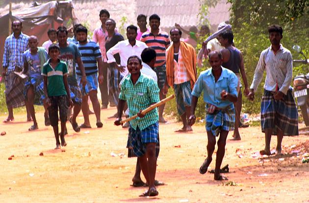 26 people were injured in the sixth phase of the ongoing national elections in West Bengal on Sunday.(ANI) 26 people were injured in the sixth phase of the ongoing national elections in West Bengal on Sunday.(ANI)