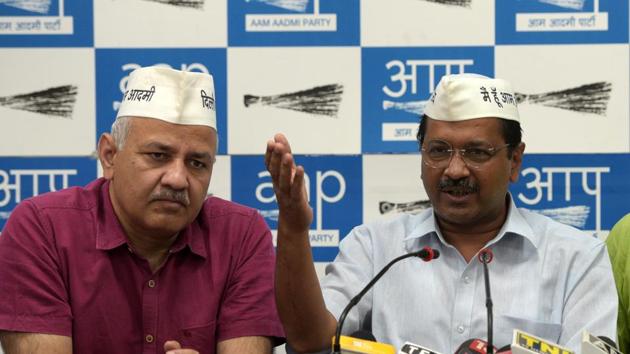 Delhi Chief Minister and AAP convenor Arvind Kejriwal will hold road shows in Punjab between May 13 -17 to campaign for the party ahead of voting in the state on May 19, the last phase of Lok Sabha elections.(Mohd Zakir/HT PHOTO)