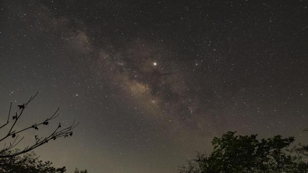 Grand Display of the Summer Milky Way: This is the best time of the year when one can see the beauty of our own galaxy in the night sk y and the separation of the Winter and Summer Milky Way. (Pratham Gokhale / HT Photo) Grand Display of the Summer Milky Way: This is the best time of the year when one can see the beauty of our own galaxy in the night sk y and the separation of the Winter and Summer Milky Way. (Pratham Gokhale / HT Photo)