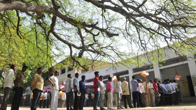 Voters stand in queues to cast their votes during the fifth phase of Lok sabha elections, at Mohanlalganj, in Lucknow. (Deepak Gupta / HT Photo) Voters stand in queues to cast their votes during the fifth phase of Lok sabha elections, at Mohanlalganj, in Lucknow. (Deepak Gupta / HT Photo)