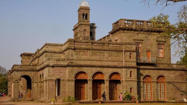 As many as 3,267 complaints from students have been received by the Savitribai Phule Pune University’s (SPPU) examination department within one week of the commencement of the helpline number by Maharashtra Navnirman Vidyarthi Sena (MNVS). (HT PHOTO) As many as 3,267 complaints from students have been received by the Savitribai Phule Pune University’s (SPPU) examination department within one week of the commencement of the helpline number by Maharashtra Navnirman Vidyarthi Sena (MNVS). (HT PHOTO)