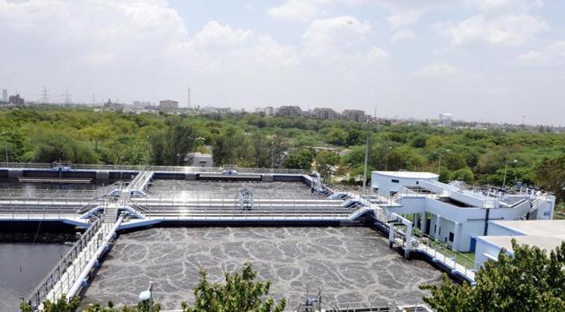 The Noida authority is already reusing treated water from five STPS.(Sunil Ghosh / HT Photo) The Noida authority is already reusing treated water from five STPS.(Sunil Ghosh / HT Photo)