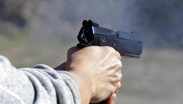 The three were identified as Kushalpal alias Raghav (39) from Khatola village, Rinku alias Bharamjeet (27) from Baskushla village and Veerindra alias Veeru (31) from Aligarh, Uttar Pradesh.(HT Photo)