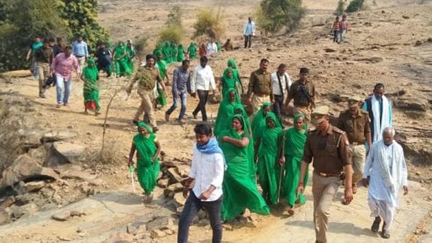 Green crusaders carrying out their drive in villages of Mirzapur.(HT photo)