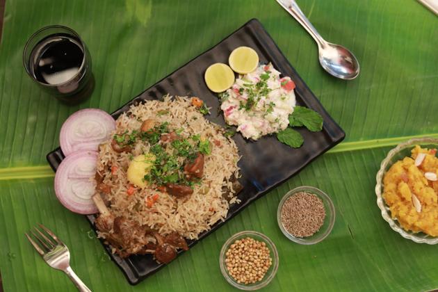 No iftaar meal can be complete without the quintessential Tava. So at King’s Kitchen in Mazagaon, there’s Beja, Bhuna, Gurda and Kheema on a tava with roti and parathas, or tumbled together with biryani rice as a Tava Pulao.