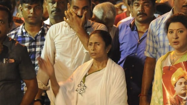 Bengal chief minister and Trinamool Congress president Mamata Banerjee launched a six-km march in Kolkata on Wednesday to protest against the vandalism that took place in the city during BJP president Amit Shah’s roadshow on Tuesday ahead of the last phase of polling.(Samir Jana)