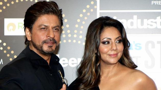 Bollywood actor Shah Rukh Khan and his wife Gauri Khan.(PTI)