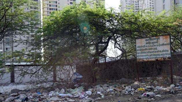Garbage dumped at the empty plot near the Paraplegic Rehabilitation Centre on Park road. (HT FILE) Garbage dumped at the empty plot near the Paraplegic Rehabilitation Centre on Park road. (HT FILE)