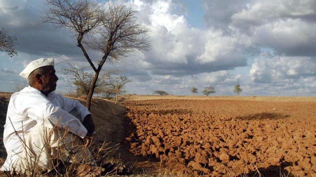 People who belong to drought-affected areas in the state had to cancel their plans to visit their hometowns for vacation due to an extreme water shortage there.(HT Photo)