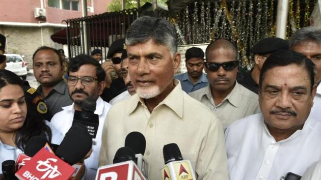 Chandrababu Naidu has stepped up efforts to bring together parties which are against the BJP ahead of a possible meeting of the grand alliance after the election results are declared on May 23.(Sanjeev Verma/ HT photo)