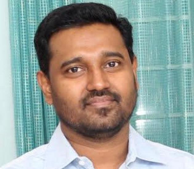 Sachin Ahire, chairman, Dwarkadheesh Residency in Pimple Saudagar (HT PHOTO) Sachin Ahire, chairman, Dwarkadheesh Residency in Pimple Saudagar (HT PHOTO)