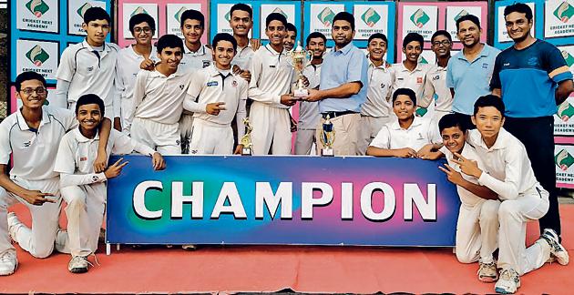 PYC Hindu Gymkhana with their trophy after winning the under-16 inter-club cricket tournament at Katariya high school ground on Saturday.(HT PHOTO)