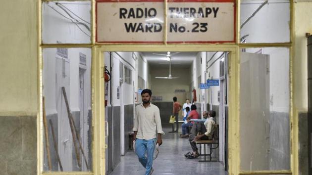 Regional Cancer Centre of Pandit Bhagwat Dayal Sharma Post Graduate Institute of Medical Sciences (PGIMS) at Rohtak, in Haryana.(Burhaan Kinu/HT photo)