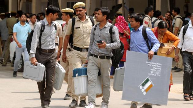 The decision to conduct re-polling was taken on the basis of a report submitted by the returning officer to chief electoral officer Gopala Krishna Dwivedi, following complaints from both the YSR Congress party and the Telugu Desam Party. (HT PHOTO) The decision to conduct re-polling was taken on the basis of a report submitted by the returning officer to chief electoral officer Gopala Krishna Dwivedi, following complaints from both the YSR Congress party and the Telugu Desam Party. (HT PHOTO)