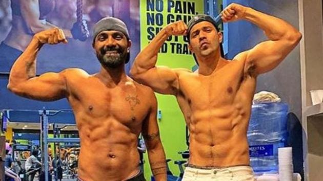 Remo D’Souza and Varun Dhawan have shared a picture from the gym.