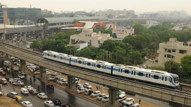 RS Rathee, councillor of Ward 34, alleged that the licence for the IMFL and country liquor outlet, on the left side of Golf Course Road of B block, near Rapid Metro station, had been granted without his knowledge or consultation (Parveen Kumar/Hindustan Times) RS Rathee, councillor of Ward 34, alleged that the licence for the IMFL and country liquor outlet, on the left side of Golf Course Road of B block, near Rapid Metro station, had been granted without his knowledge or consultation (Parveen Kumar/Hindustan Times)