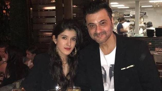 Sanjay Kapoor’s daughter Shanaya is assisting on cousin Janhvi Kapoor’s film. Sanjay Kapoor’s daughter Shanaya is assisting on cousin Janhvi Kapoor’s film.