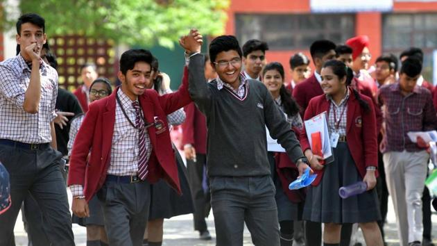 WBBSE declares the results for Madhyamik or Class 10 board examinations.(HT file)