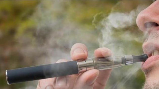 Teens made up most of e cigarette maker Juul s Twitter following