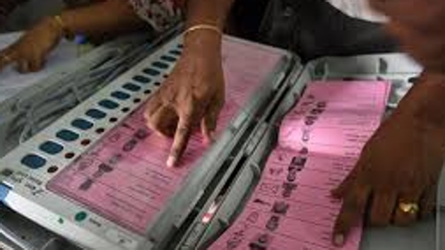As Beed has the highest number of candidates (36) in the state, the result is expected to come last, only past midnight. Gadchiroli, which has only five candidates, could be the first constituency to get its results. (HTPhotos) As Beed has the highest number of candidates (36) in the state, the result is expected to come last, only past midnight. Gadchiroli, which has only five candidates, could be the first constituency to get its results. (HTPhotos)
