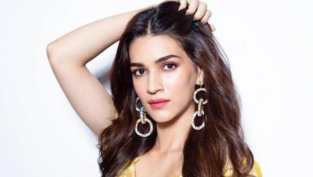 Kriti Sanon made her Bollywood debut with Heropanti in 2014.