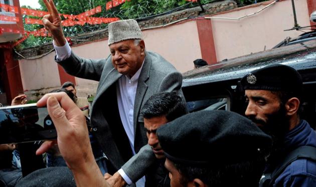 National Conference (NC) leader Farooq Abdullah (C), former chief minister of Jammu and Kashmir, shows a victory sign after winning his Srinagar constituency parliament seat in Srinagar on May 23, 2019. (AFP) National Conference (NC) leader Farooq Abdullah (C), former chief minister of Jammu and Kashmir, shows a victory sign after winning his Srinagar constituency parliament seat in Srinagar on May 23, 2019. (AFP)