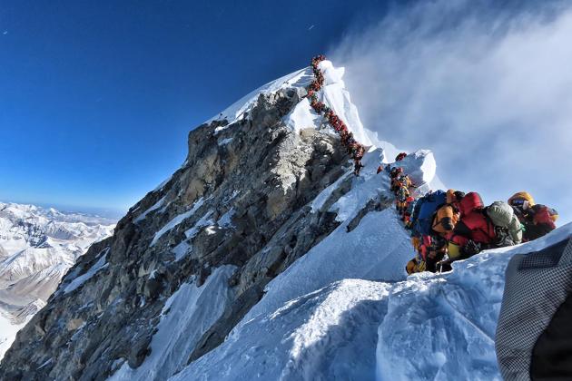(Nepal has issued a record 381 permits costing $11,000 each for the current spring climbing season, bringing in much-needed money for the impoverished Himalayan country.(AFP file photo)