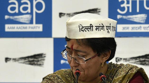 Aam Aadmi Party (AAP) East Delhi candidate Atishi breaks down while reading a derogatory pamphlet allegedly distributed by the BJP's Gautam Gambhir against her. While mud-slinging remained unavoidable, AAP’s attempts at a bigger presence in Parliament were also swept away by celebrity candidates from the BJP and Congress. (Biplov Bhuyan / HT Photo) Aam Aadmi Party (AAP) East Delhi candidate Atishi breaks down while reading a derogatory pamphlet allegedly distributed by the BJP's Gautam Gambhir against her. While mud-slinging remained unavoidable, AAP’s attempts at a bigger presence in Parliament were also swept away by celebrity candidates from the BJP and Congress. (Biplov Bhuyan / HT Photo)