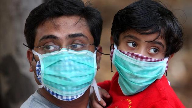 The city has witnessed 200 cases of swine flu (H1N1) in the first five months of the year— the highest since 2016. There have been two deaths owing to the virus in March.(Manoj Patil/HT photo)