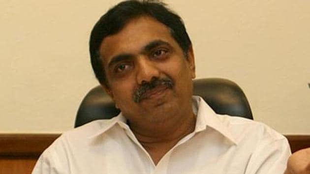 The state NCP chief Jayant Patil has expressed suspicion over electronic voting machines (EVM).(HT File photo)