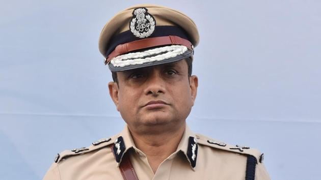 Former Kolkata police commissioner Rajeev Kumar skipped a meeting with the CBI officials on Monday despite being summoned by the agency. (Arijit Sen/HT Photo) Former Kolkata police commissioner Rajeev Kumar skipped a meeting with the CBI officials on Monday despite being summoned by the agency. (Arijit Sen/HT Photo)
