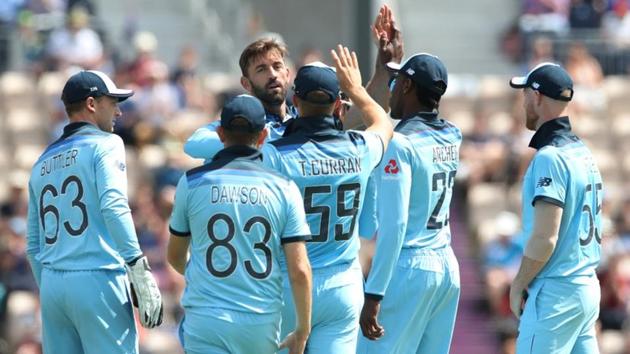 England's Liam Plunkett celebrates with team mates after taking the wicket of Australia's David Warner. (Action Images via Reuters) England's Liam Plunkett celebrates with team mates after taking the wicket of Australia's David Warner. (Action Images via Reuters)