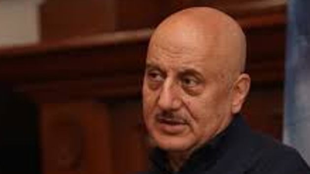 Anupam Kher on Tuesday had a piece of advice for newly elected MP Gautam Gambhir (HTPhotos) Anupam Kher on Tuesday had a piece of advice for newly elected MP Gautam Gambhir (HTPhotos)