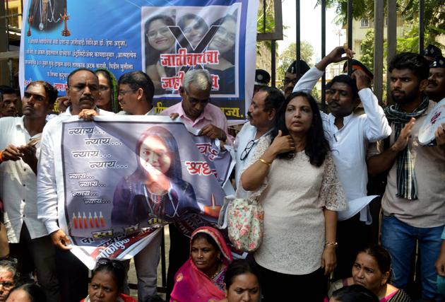Dr Payal Tadvi’s family & All India Students Federation (AISF) stage a protest outside Nair Hospital.