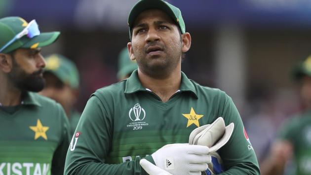 Pakistan's captain Sarfaraz Ahmed leaves the field after his team's loss. (AP) Pakistan's captain Sarfaraz Ahmed leaves the field after his team's loss. (AP)