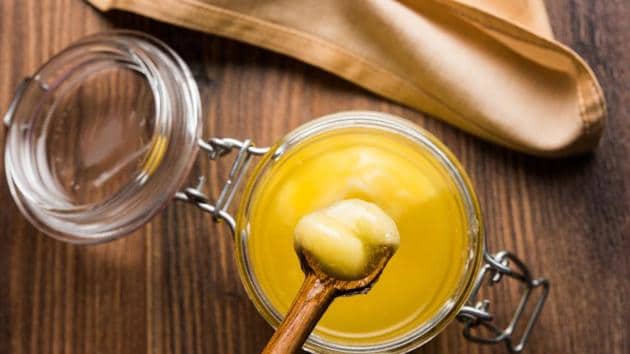 A joint raid by the Delhi food safety department and Delhi Police on Wednesday led to the seizure of at least 5,700kg of counterfeit ghee from two wholesale shop in Shahdara and Khanpur.(HT File (Representative Image))