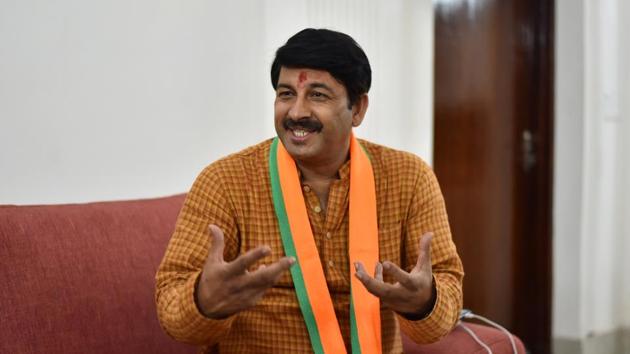 A Delhi court on Thursday took cognisance of the defamation suit moved by an Aam Aadmi Party (AAP) worker against Bharatiya Janata Party (BJP) Delhi chief and North East Delhi MP Manoj Tiwari (Sanchit Khanna/HT PHOTO) A Delhi court on Thursday took cognisance of the defamation suit moved by an Aam Aadmi Party (AAP) worker against Bharatiya Janata Party (BJP) Delhi chief and North East Delhi MP Manoj Tiwari (Sanchit Khanna/HT PHOTO)
