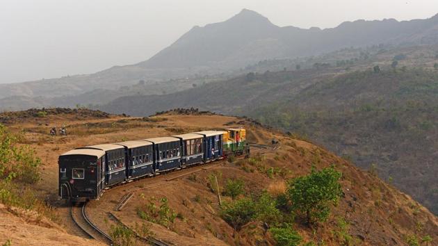 Passengers travelling between Mumbai and Pune via the Intercity Express will save around 30 minutes from Friday.(Pratham Gokhale/HT Photo) Passengers travelling between Mumbai and Pune via the Intercity Express will save around 30 minutes from Friday.(Pratham Gokhale/HT Photo)
