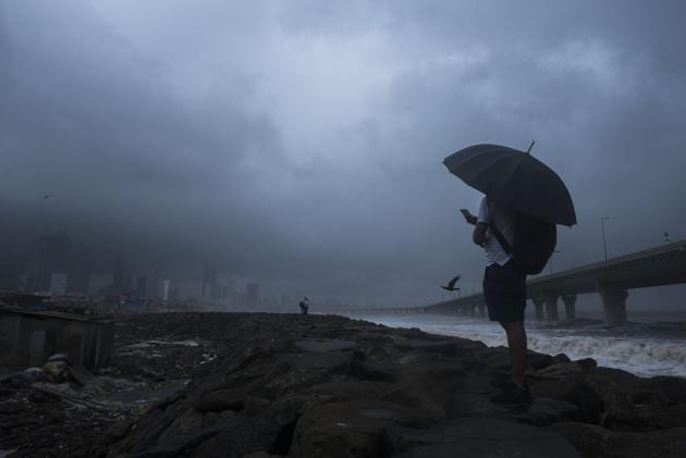 IMD, in its monsoon update on Friday, stood by its earlier monsoon forecast issued on April 15.(Pratik Chorge/HT photo for representation)